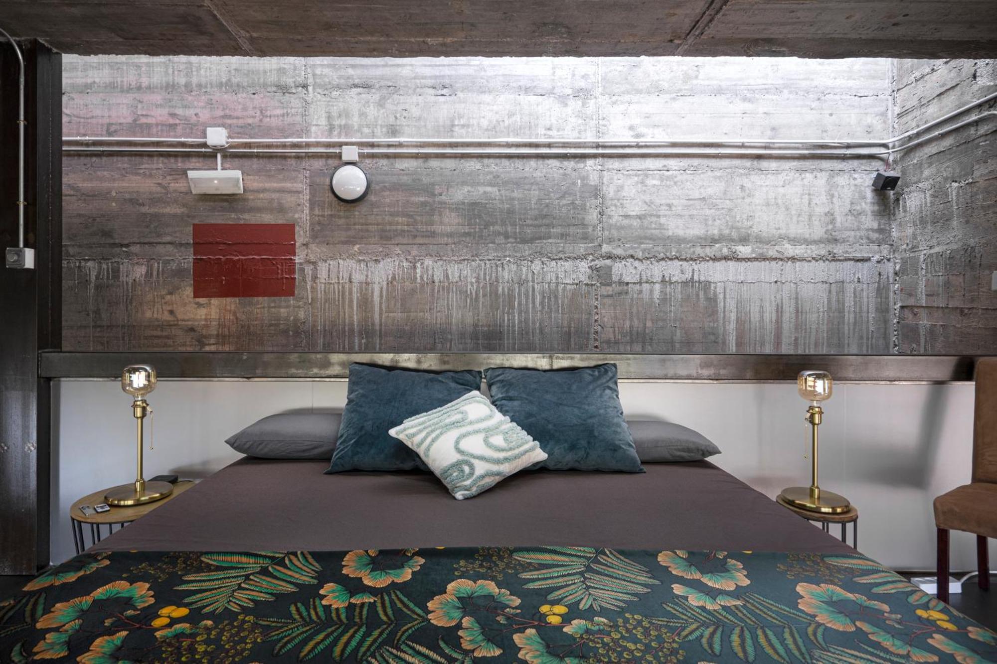 הוילה Corbera de Llobregat The Loft - With Private Pool & Jacuzzi מראה חיצוני תמונה